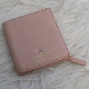 Kate Spade Small Stacy Wallet- light pink
